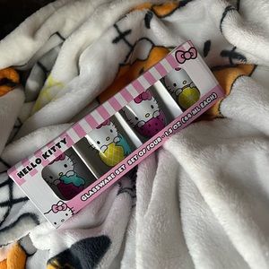 summer hello kitty shot glasses